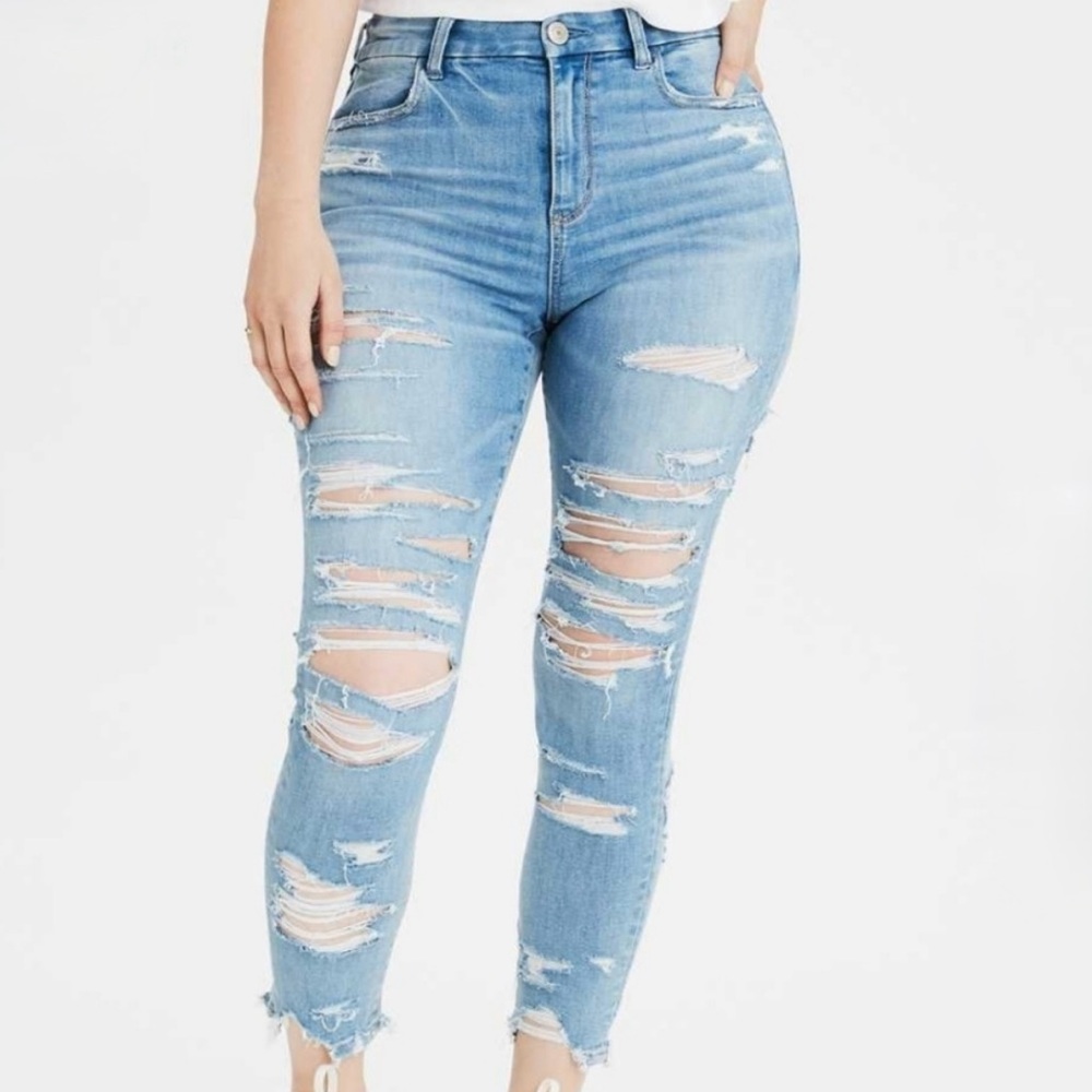 American Eagle Outfitters Light Blue Ripped Skinny Jeans